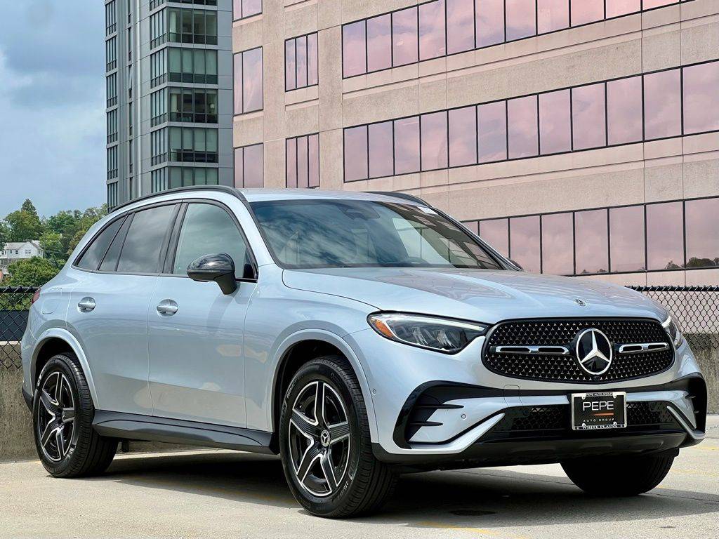 2025 Mercedes-Benz GLC GLC 300 — SUV — 4,130 mi — Holland, NY