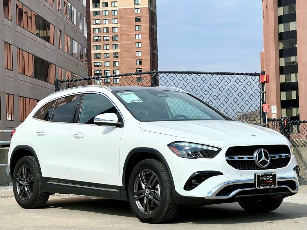 2025 Mercedes-Benz GLA GLA 250 — SUV — 5,750 mi — Holland, NY