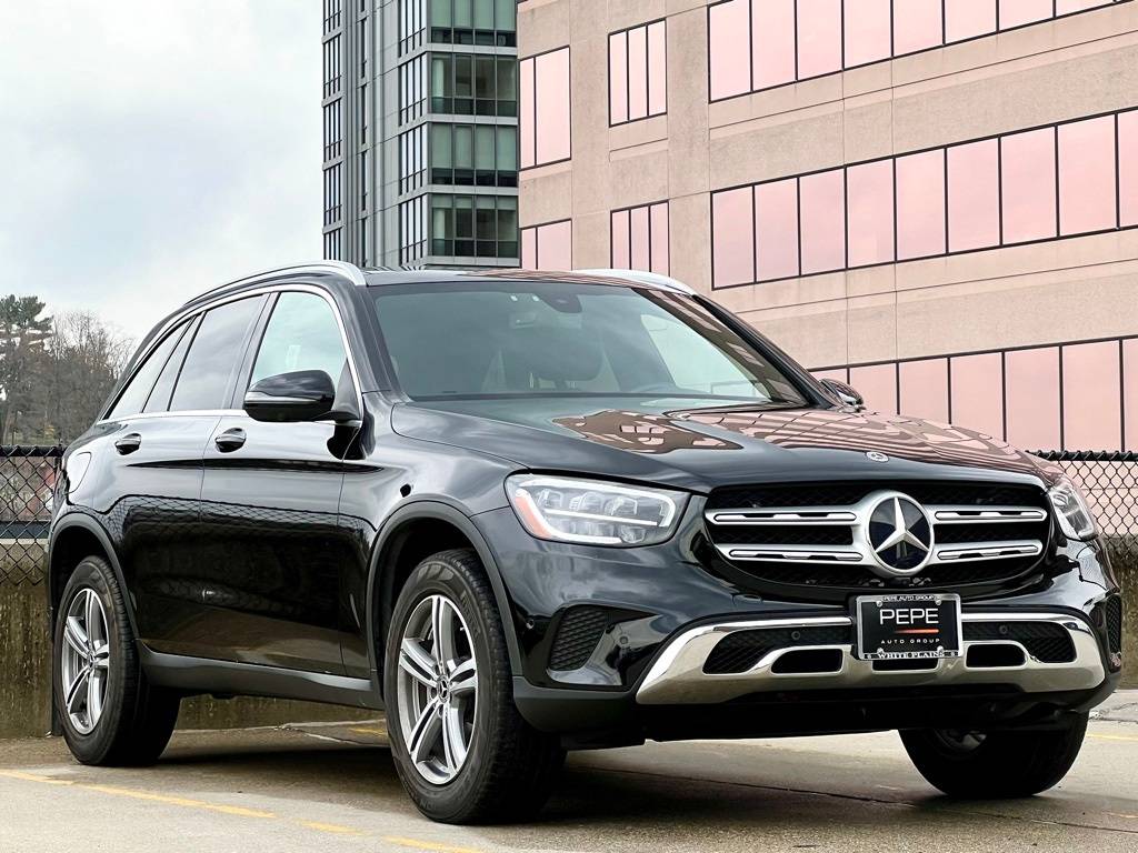 2021 Mercedes-Benz GLC GLC 300 — SUV — 25,134 mi — Holland, NY
