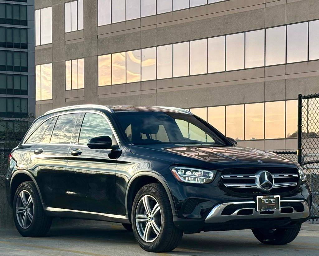2022 Mercedes-Benz GLC GLC 300 — SUV — 22,250 mi — Holland, NY
