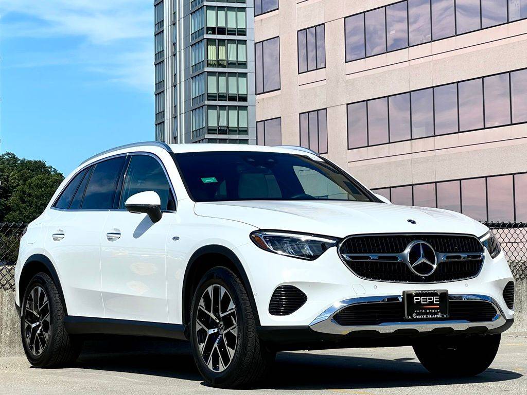 2025 Mercedes-Benz GLC GLC 350e — SUV — 1,000 mi — Holland, NY