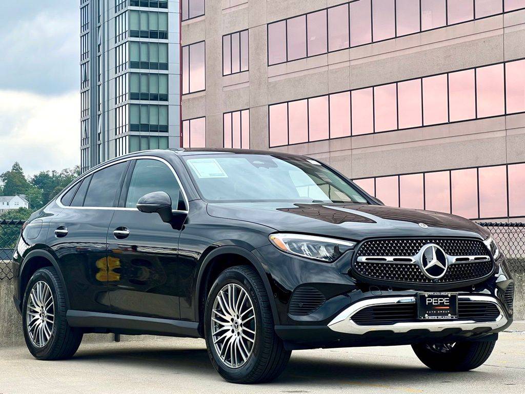 2025 Mercedes-Benz GLC GLC 300 — SUV — 2,631 mi — Holland, NY