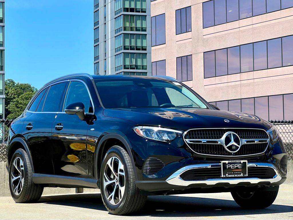 2025 Mercedes-Benz GLC GLC 350e — SUV — 1,530 mi — Holland, NY