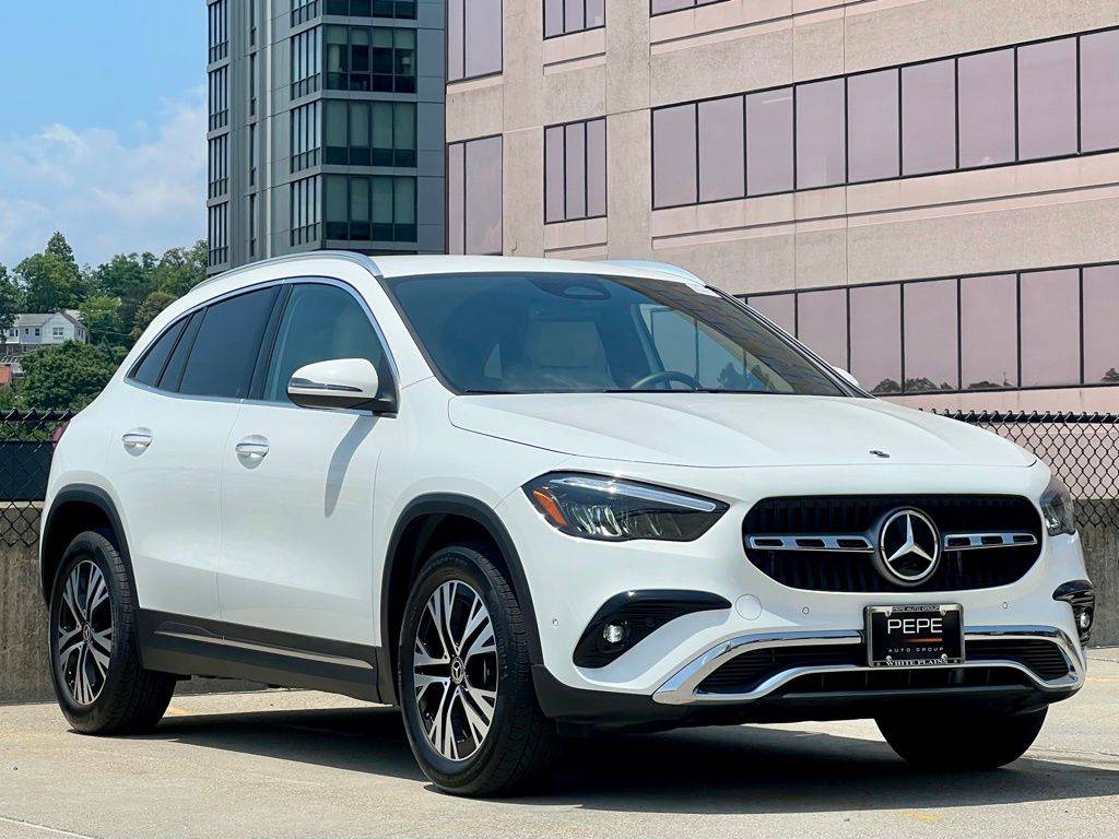 2025 Mercedes-Benz GLA GLA 250 — SUV — 5,576 mi — Holland, NY