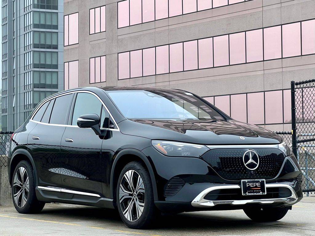2025 Mercedes-Benz EQE SUV EQE 350 — SUV — 3,738 mi — Holland, NY
