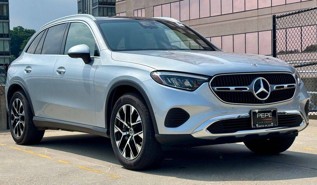 2025 Mercedes-Benz GLC GLC 350e — SUV — 3,260 mi — Holland, NY