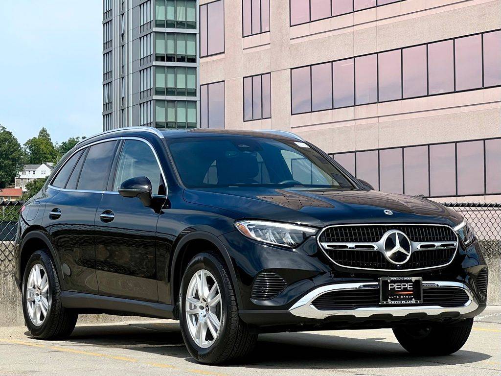 2025 Mercedes-Benz GLC GLC 300 — SUV — 3,210 mi — Holland, NY