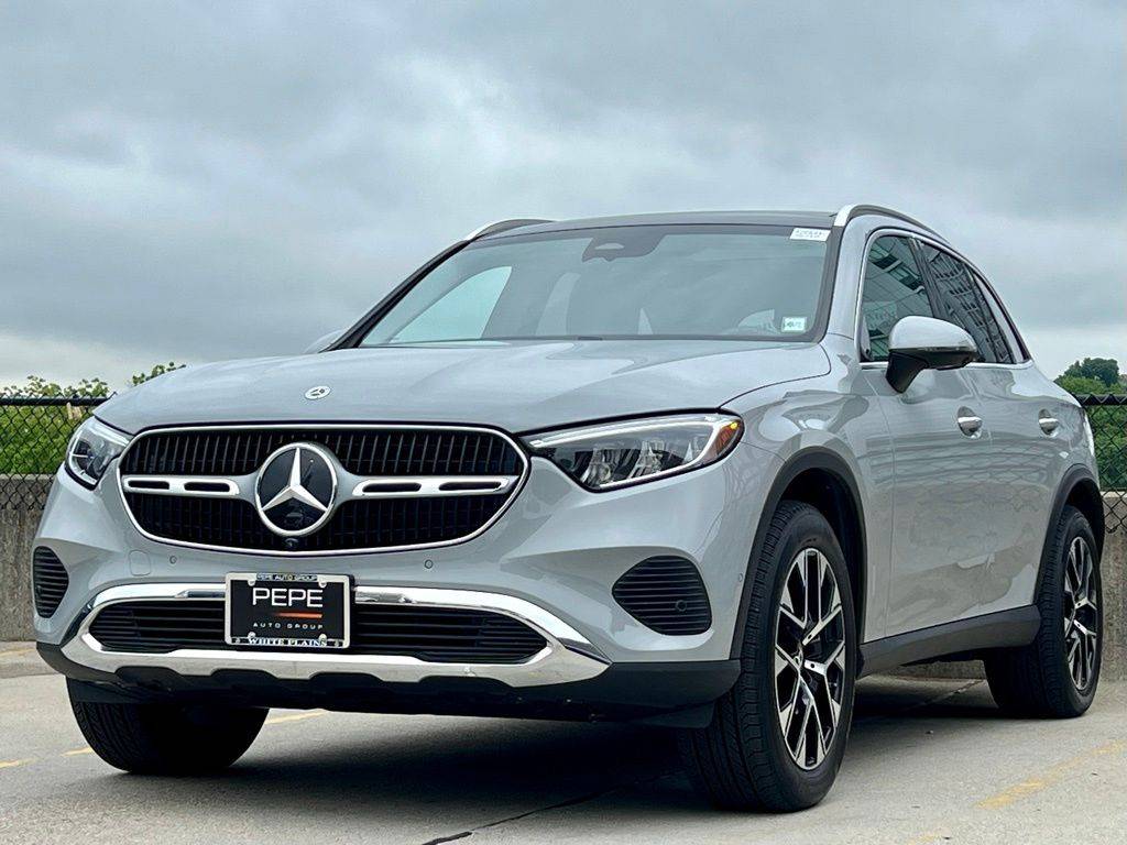 2025 Mercedes-Benz GLC GLC 350e — SUV — 4,897 mi — Holland, NY