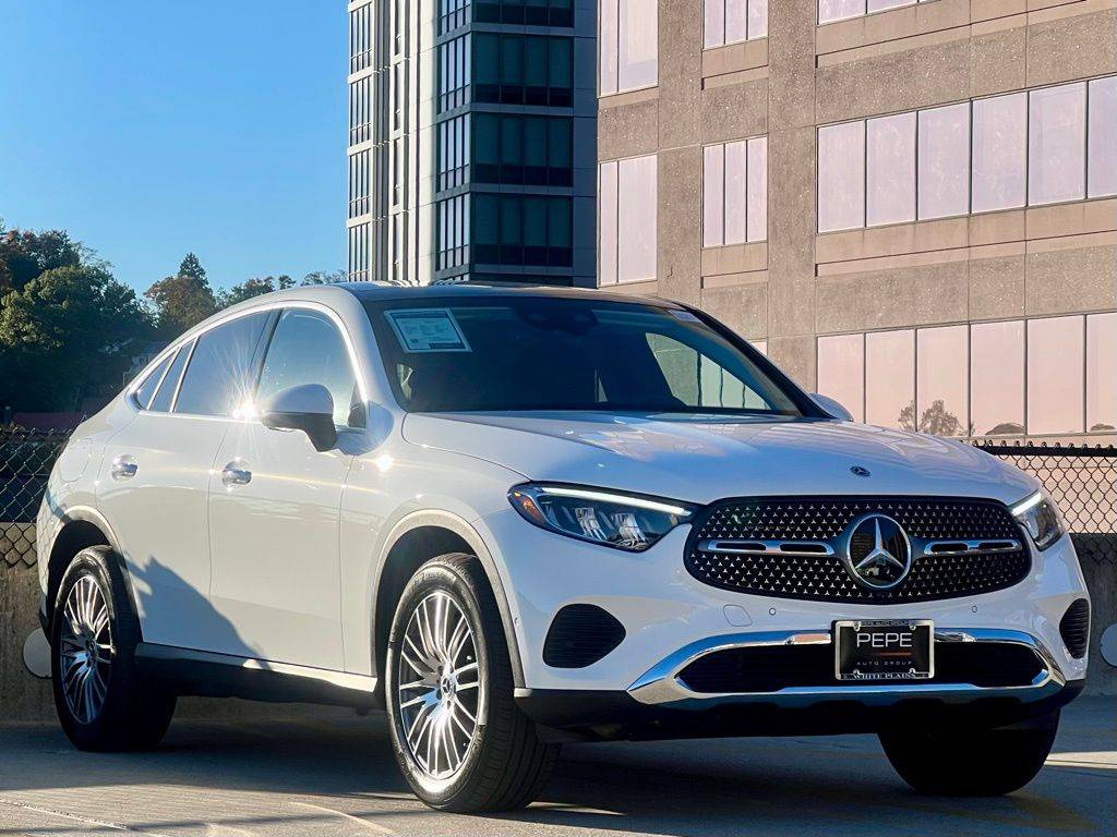 2025 Mercedes-Benz GLC GLC 300 — SUV — 2,607 mi — Holland, NY