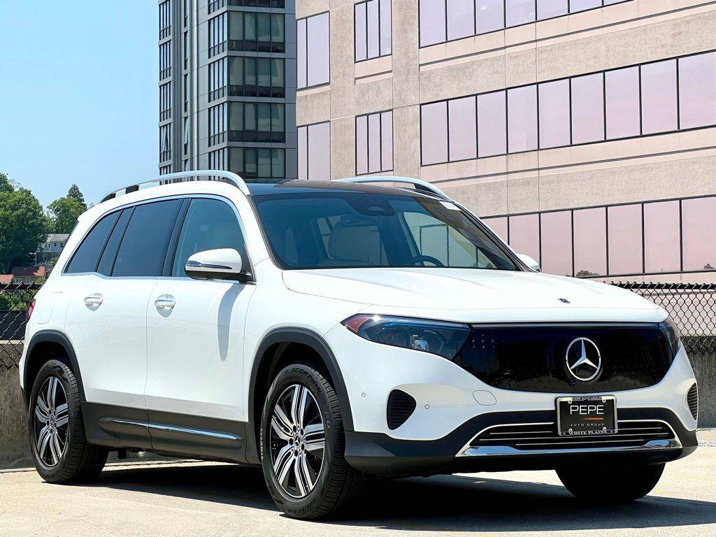 2024 Mercedes-Benz EQB EQB 300 — SUV — 3,701 mi — Holland, NY