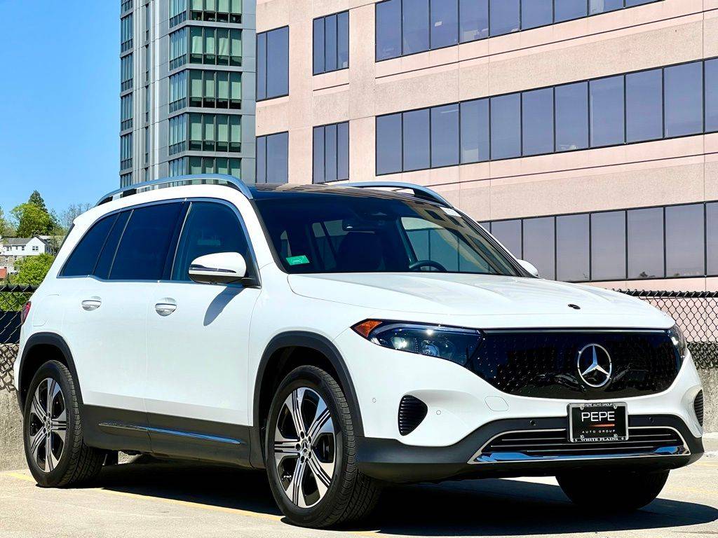 2024 Mercedes-Benz EQB EQB 300 — SUV — 2,061 mi — Holland, NY