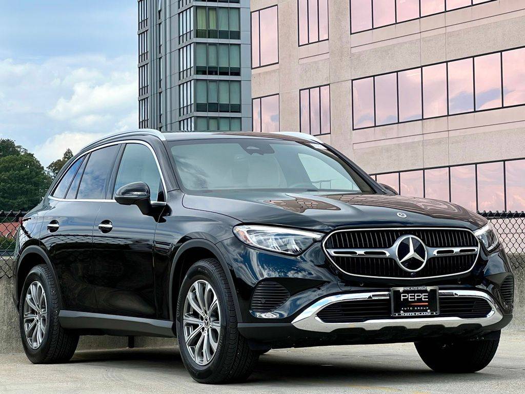 2025 Mercedes-Benz GLC GLC 300 — SUV — 6,976 mi — Holland, NY