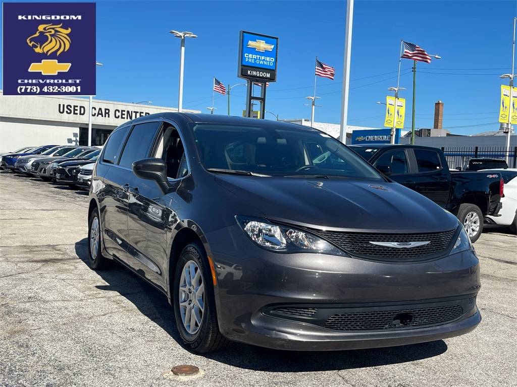 2022 Chrysler Voyager LX — Minivan — 65,939 mi — Chicago, IL