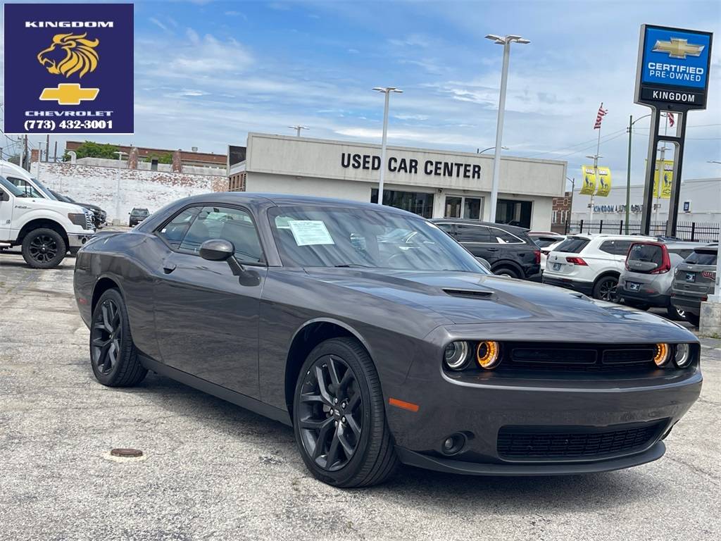 2022 Dodge Challenger SXT — Coupe — 56,529 mi — Chicago, IL