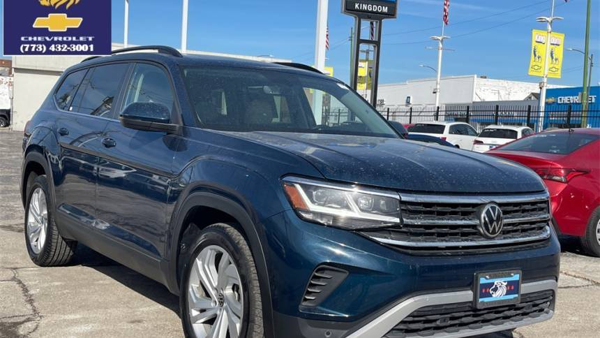 2022 Volkswagen Atlas SE with Technology — SUV — 54,196 mi — Chicago, IL