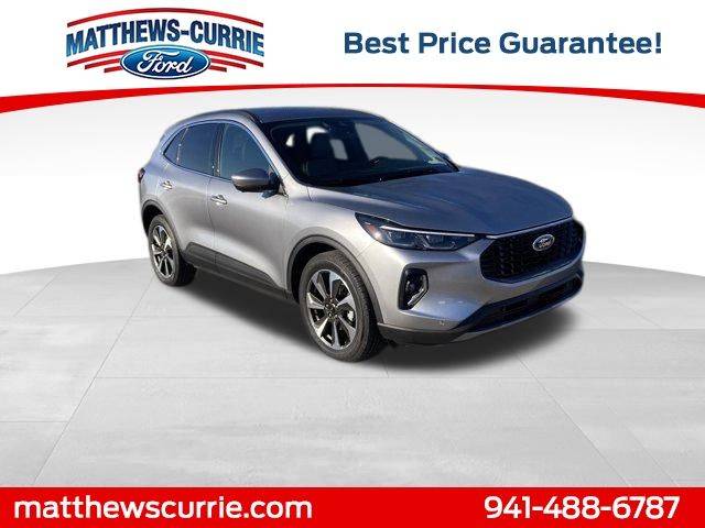 2023 Ford Escape Platinum — SUV — 28,999 mi — Nokomis, FL
