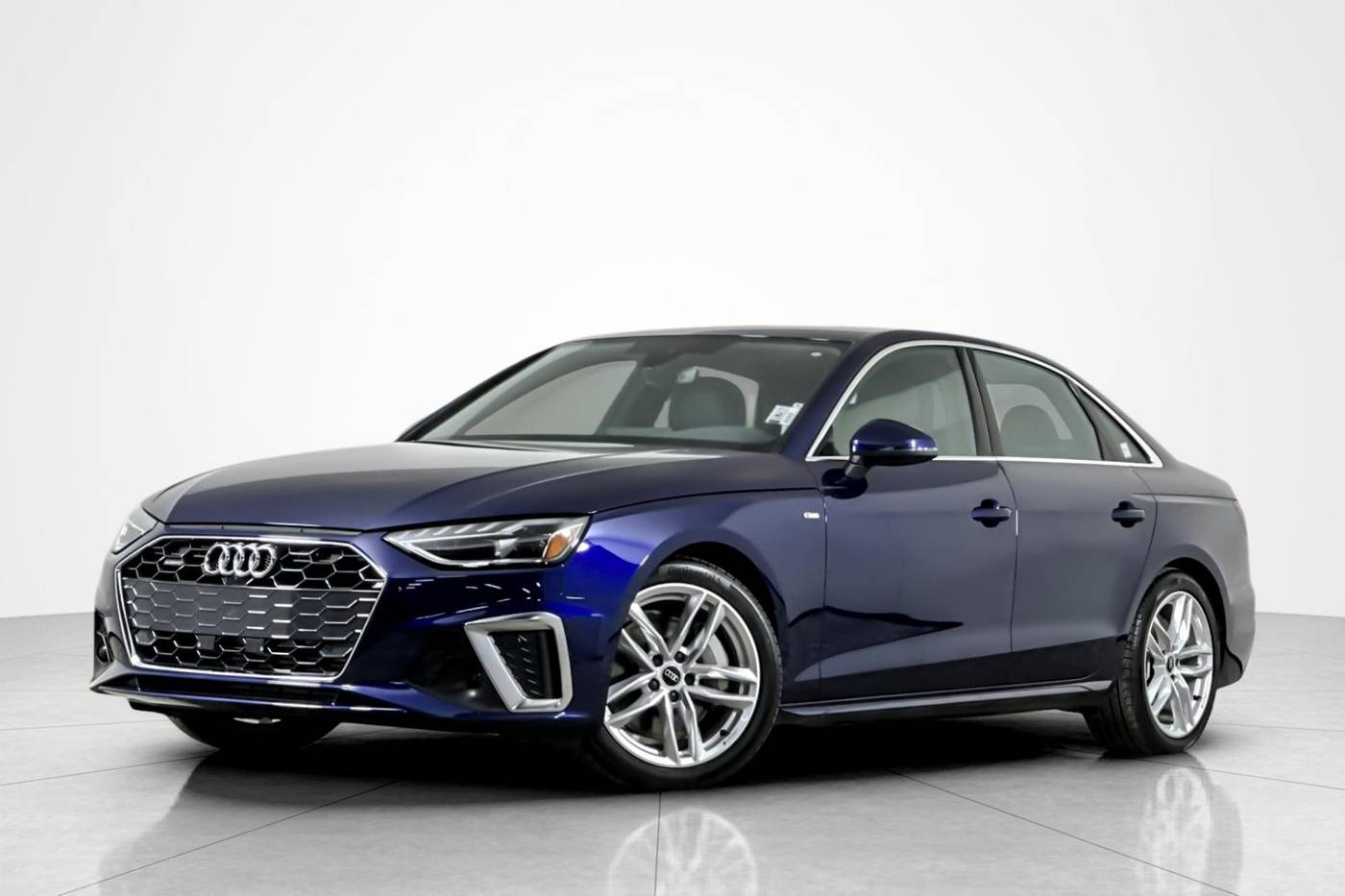 2024 Audi A4 S line Premium Plus — Sedan — 2,932 mi — Beverly Hills, CA