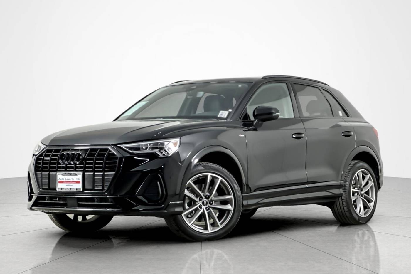 2025 Audi Q3 S line Premium — SUV — 7,387 mi — Beverly Hills, CA