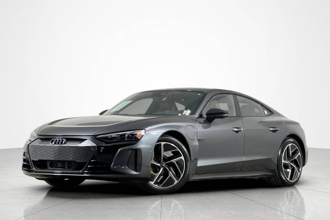 2024 Audi RS e-tron GT Standard — Sedan — 5,861 mi — Beverly Hills, CA