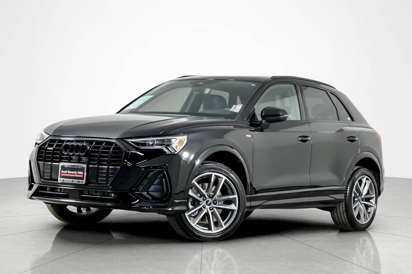 2024 Audi Q3 S line Premium — SUV — 3,344 mi — Beverly Hills, CA