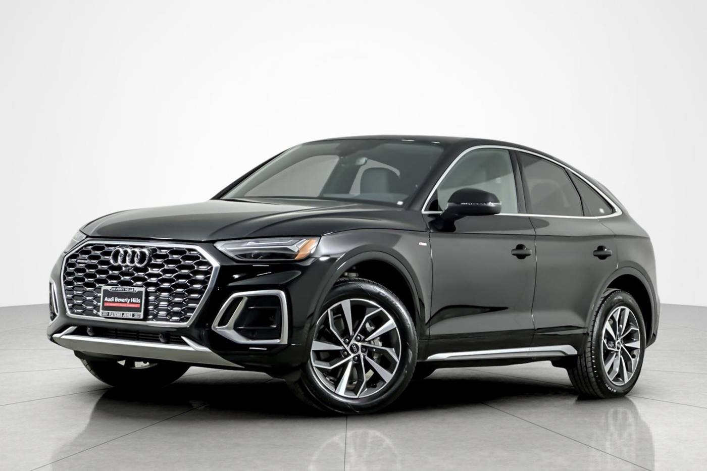 2024 Audi Q5 Premium Plus — SUV — 4,487 mi — Beverly Hills, CA