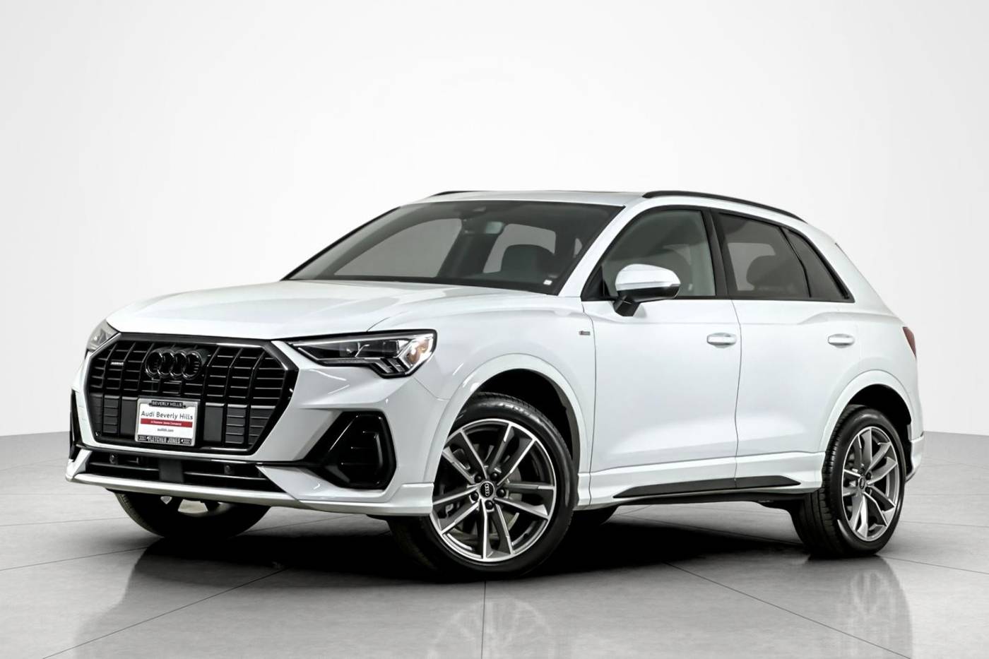 2025 Audi Q3 S line Premium — SUV — 7,022 mi — Beverly Hills, CA