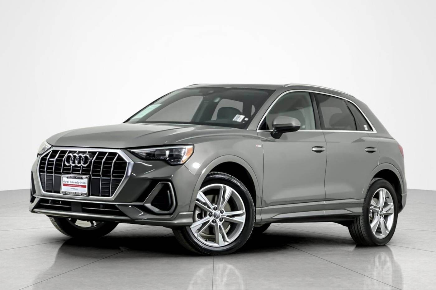 2021 Audi Q3 S line Premium — SUV — 17,900 mi — Beverly Hills, CA