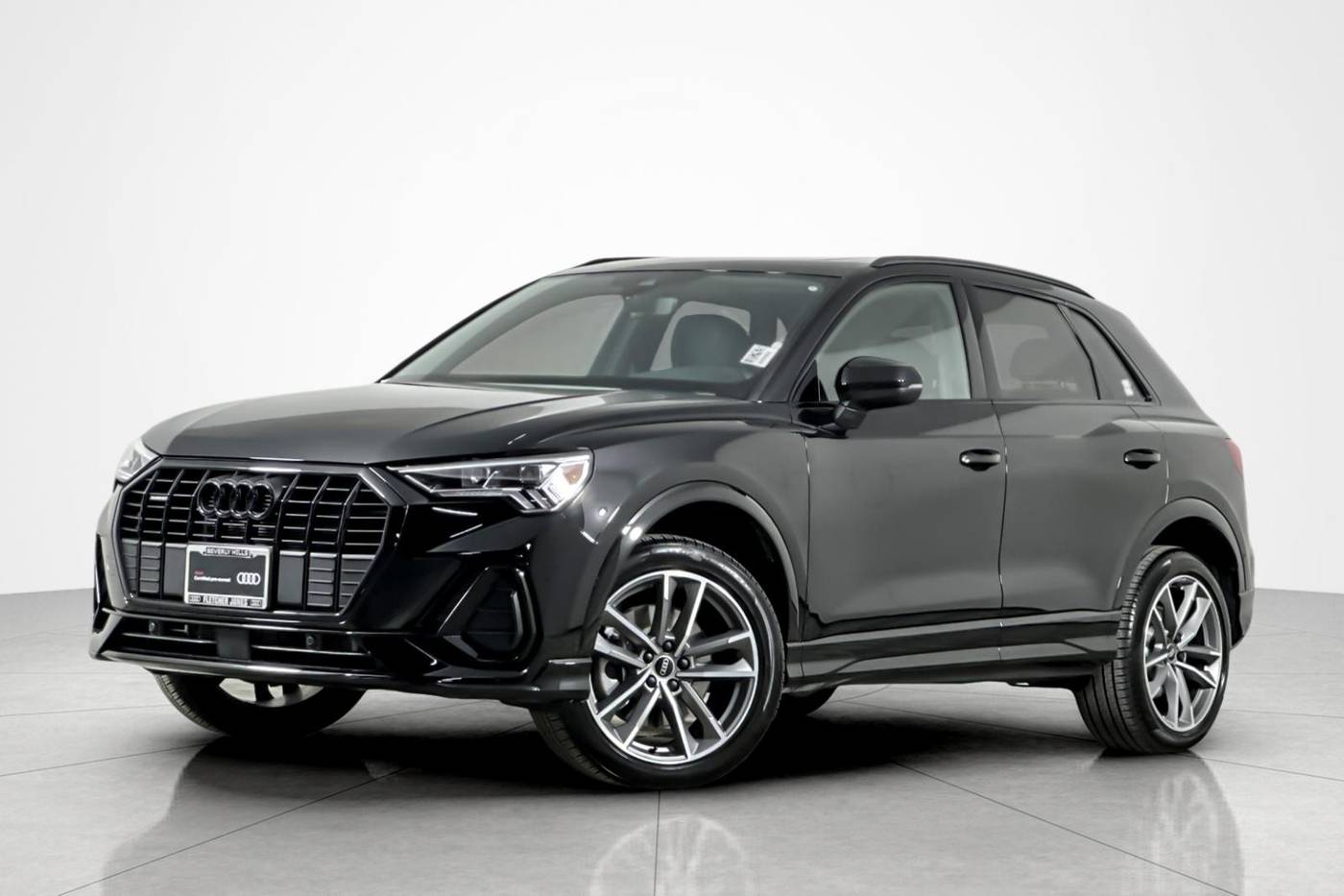2024 Audi Q3 S line Premium — SUV — 5,461 mi — Beverly Hills, CA