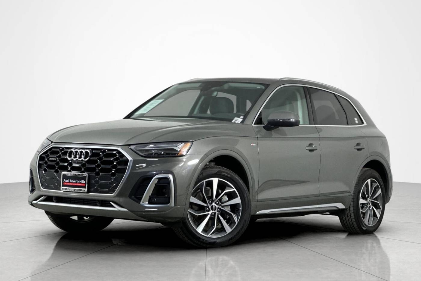 2023 Audi Q5 Premium Plus — SUV — 7,758 mi — Beverly Hills, CA