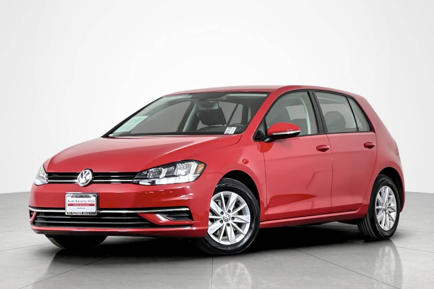 2018 Volkswagen Golf S — Hatchback — 25,470 mi — Beverly Hills, CA
