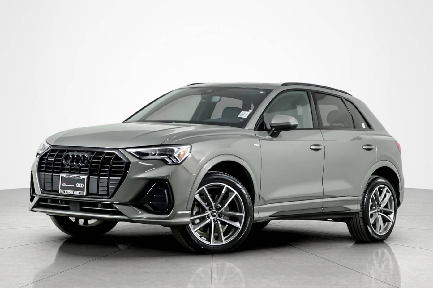2024 Audi Q3 S line Premium — SUV — 6,099 mi — Beverly Hills, CA