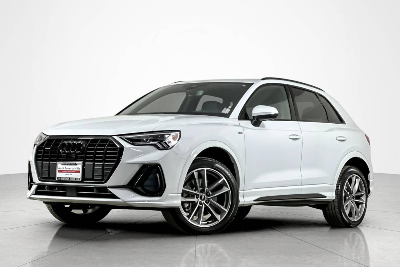 2025 Audi Q3 S line Premium — SUV — 6,310 mi — Beverly Hills, CA