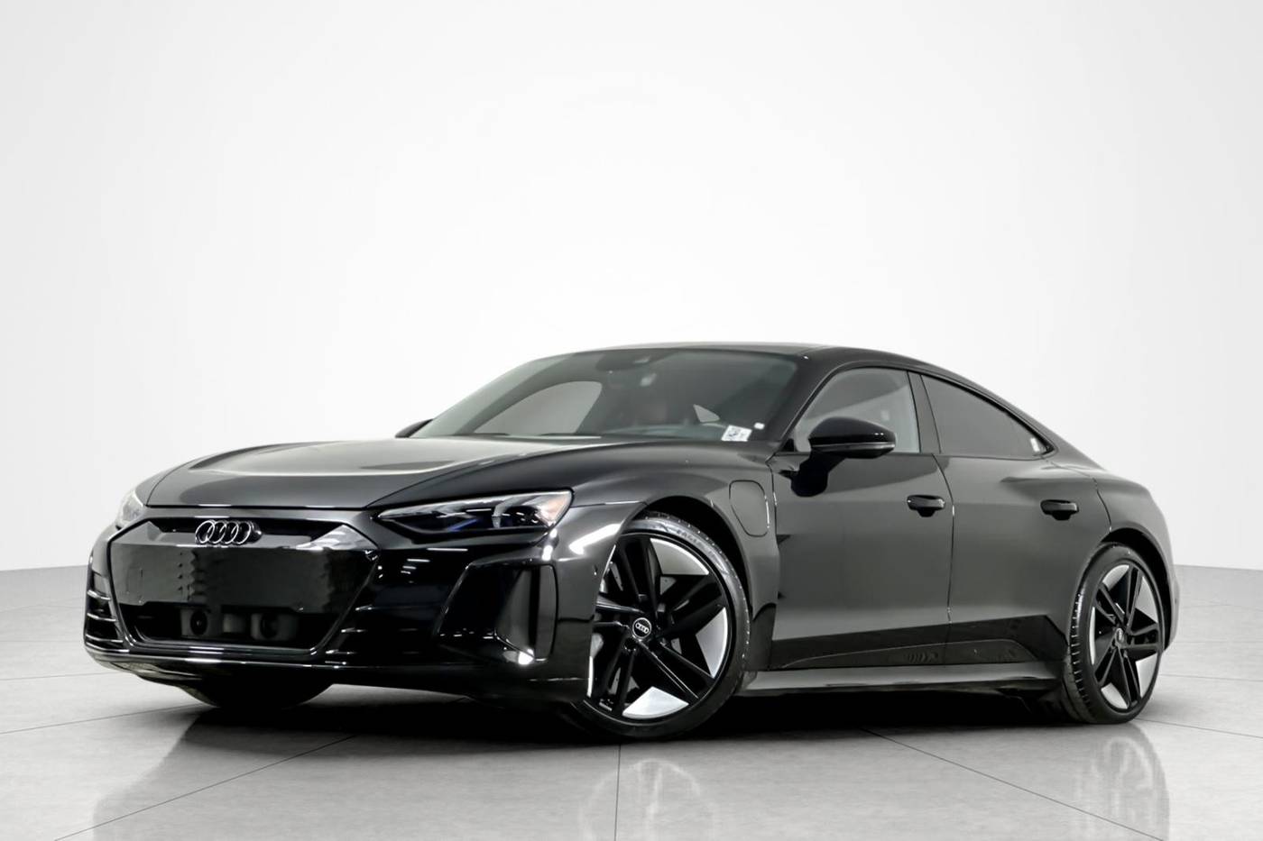 2024 Audi RS e-tron GT Standard — Sedan — 7,250 mi — Beverly Hills, CA