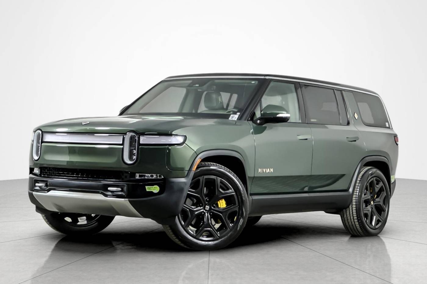 2023 Rivian R1S