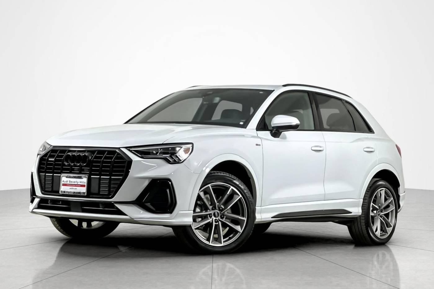 2025 Audi Q3 S line Premium — SUV — 8,318 mi — Beverly Hills, CA