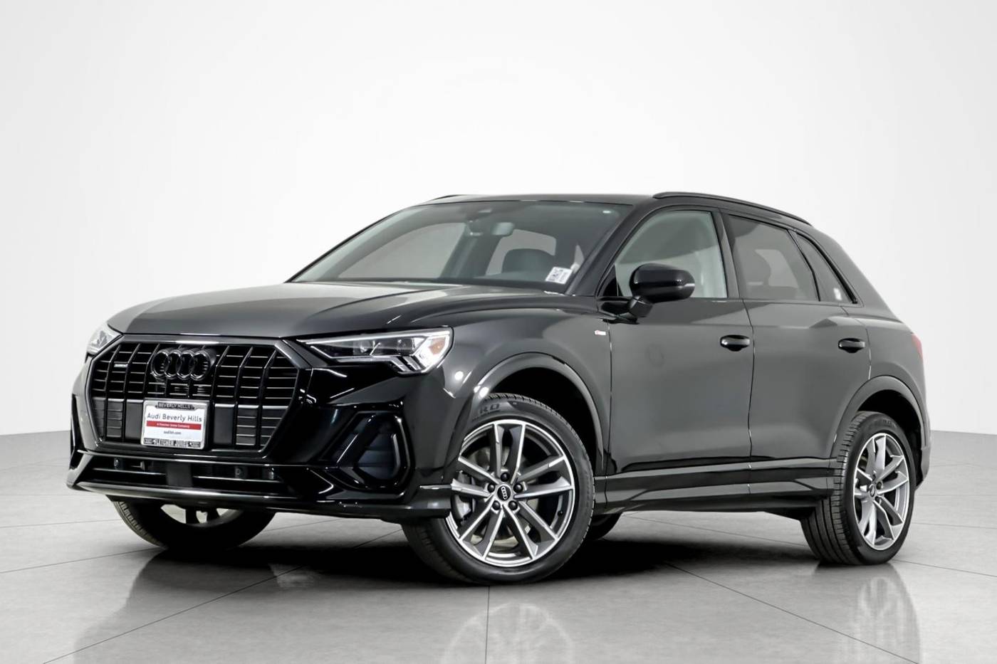 2025 Audi Q3 S line Premium — SUV — 6,303 mi — Beverly Hills, CA