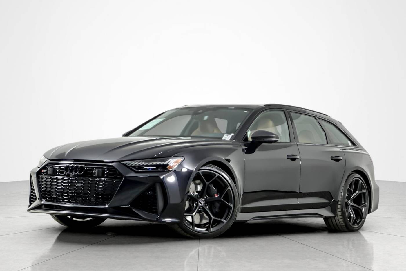 2024 Audi RS 6 Avant Performance — Wagon — 1,405 mi — Beverly Hills, CA
