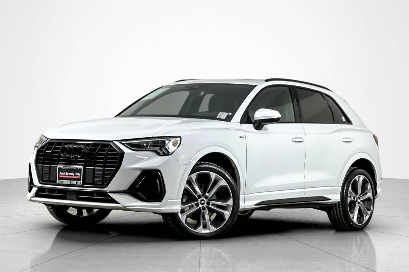 2022 Audi Q3 S line Premium Plus — SUV — 18,782 mi — Beverly Hills, CA