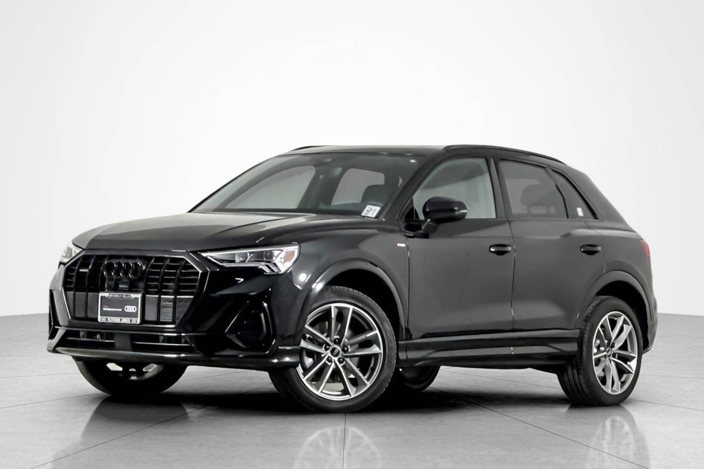 2024 Audi Q3 S line Premium — SUV — 6,005 mi — Beverly Hills, CA