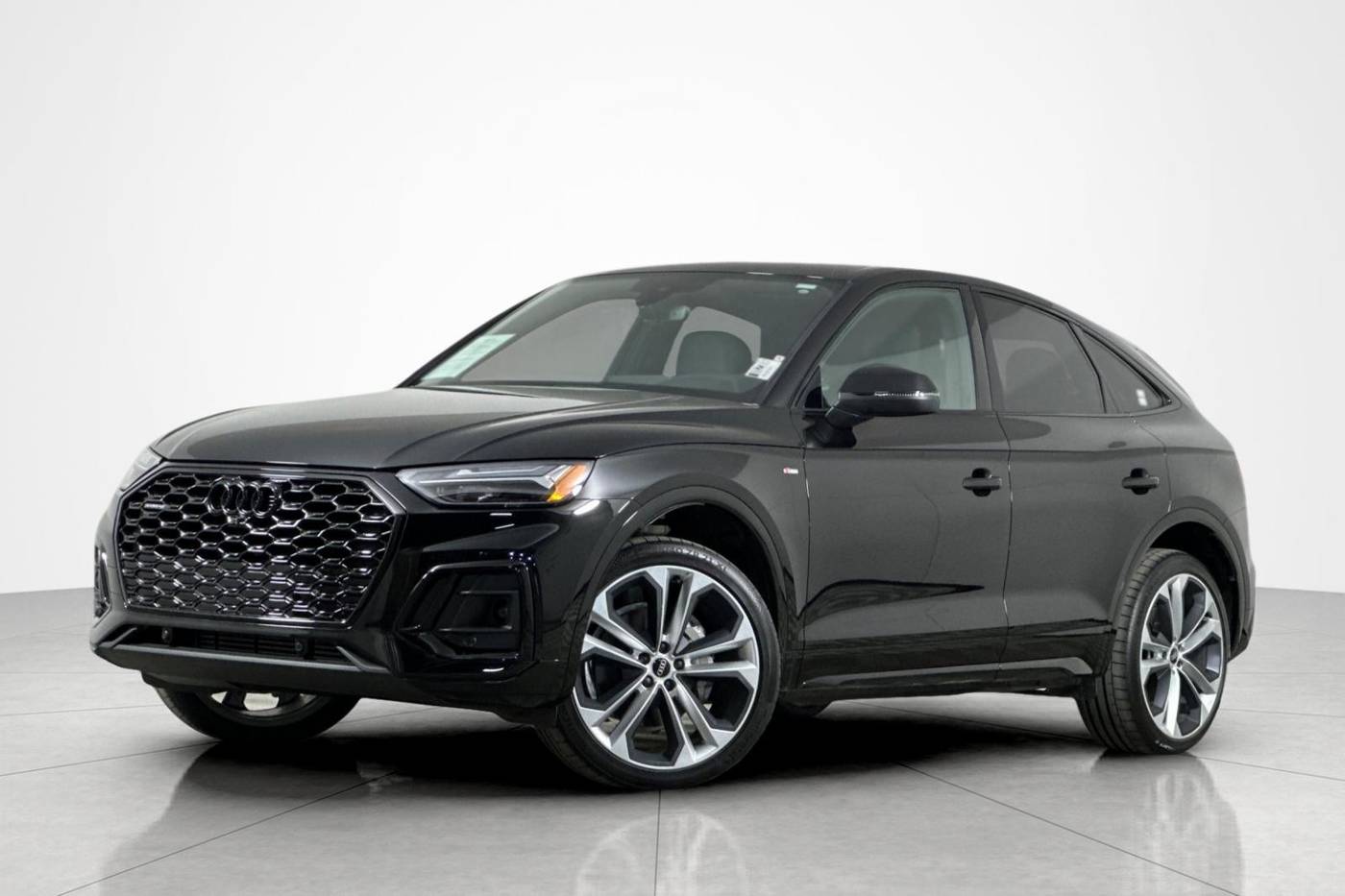 2023 Audi Q5 Premium Plus — SUV — 10,582 mi — Beverly Hills, CA