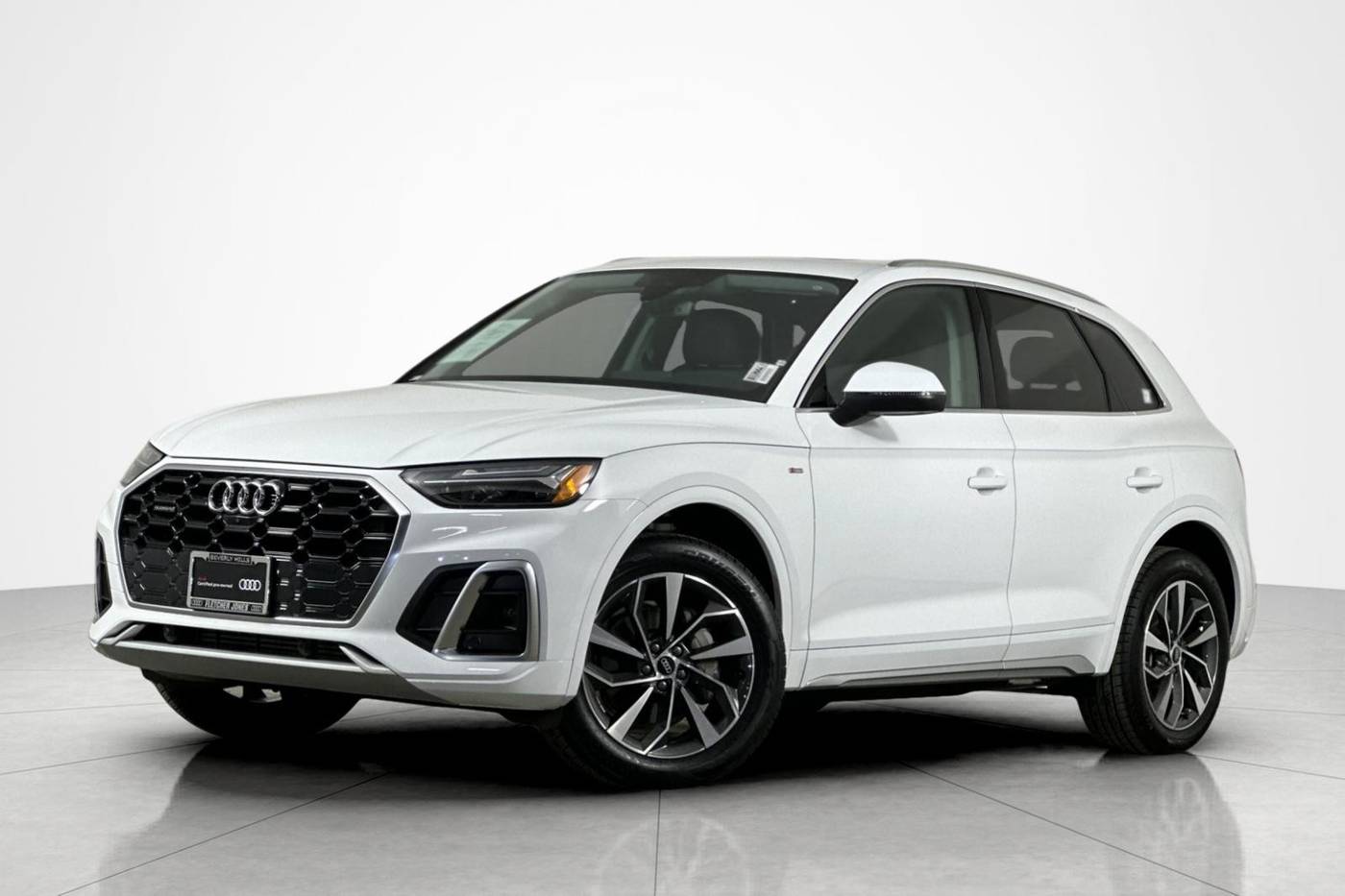 2024 Audi Q5 Premium Plus — SUV — 6,079 mi — Beverly Hills, CA