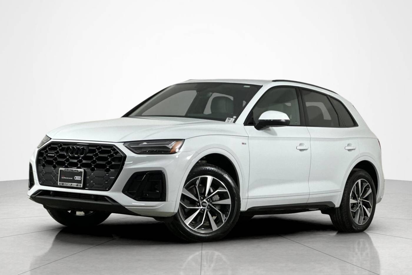2024 Audi Q5 Premium — SUV — 3,827 mi — Beverly Hills, CA