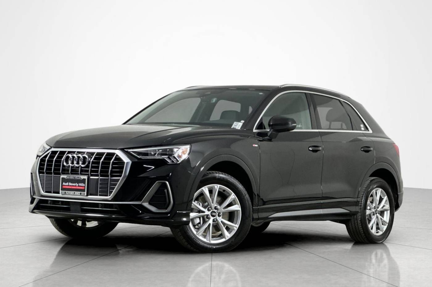 2022 Audi Q3 S line Premium Plus — SUV — 18,764 mi — Beverly Hills, CA