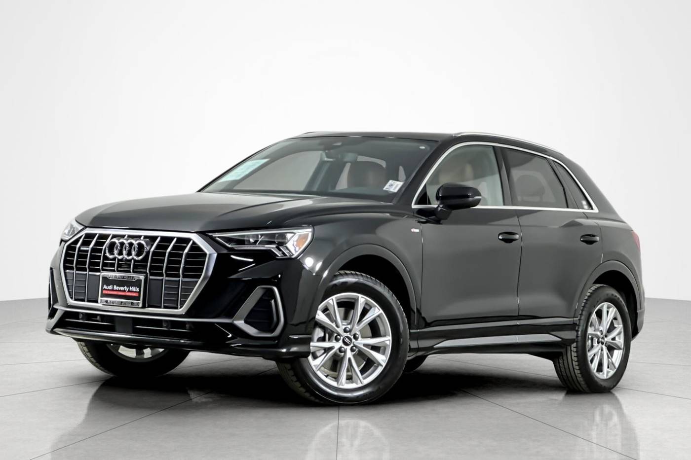 2024 Audi Q3 S line Premium Plus — SUV — 3,428 mi — Beverly Hills, CA
