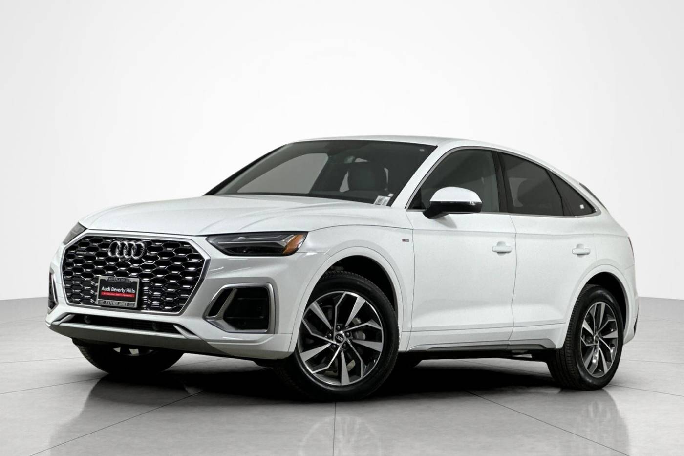 2022 Audi Q5 Premium — SUV — 10,734 mi — Beverly Hills, CA