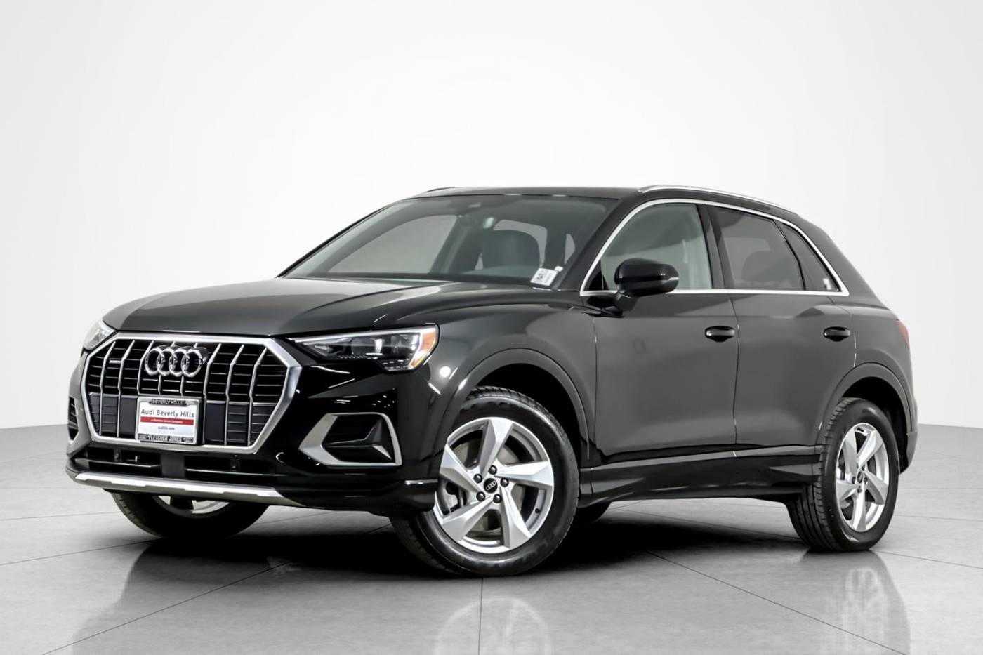 2022 Audi Q3 Premium — SUV — 13,124 mi — Beverly Hills, CA
