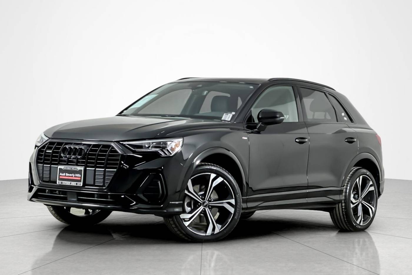 2023 Audi Q3 S line Premium Plus — SUV — 8,926 mi — Beverly Hills, CA
