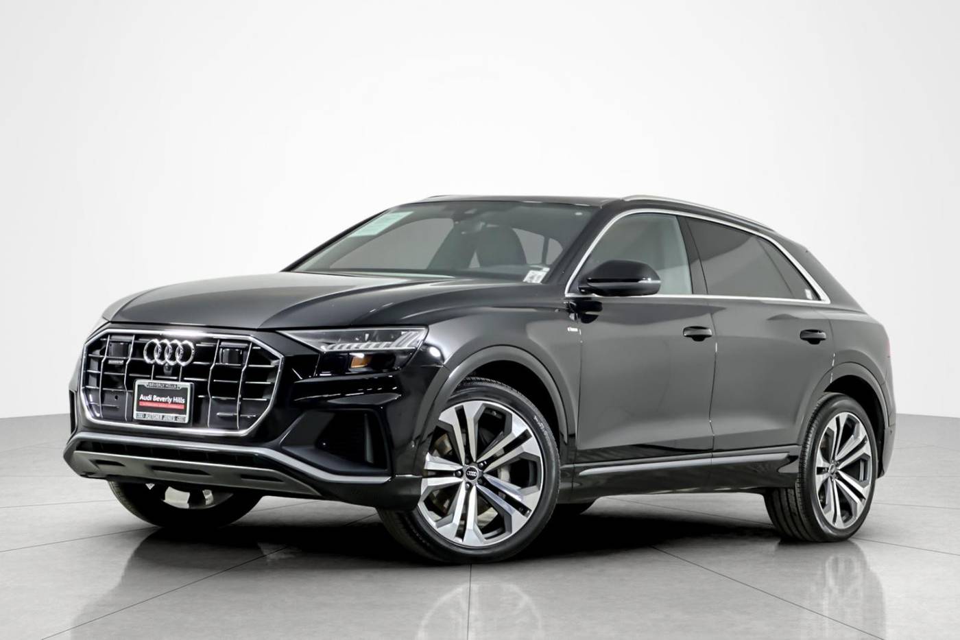 2022 Audi Q8 Premium Plus — SUV — 19,176 mi — Beverly Hills, CA