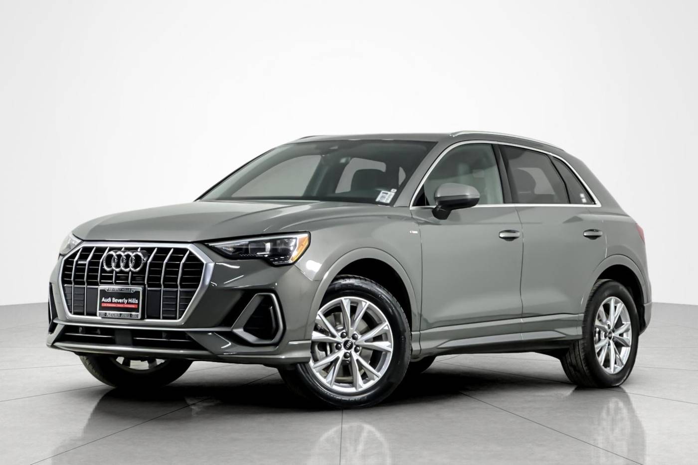 2022 Audi Q3 S line Premium — SUV — 32,181 mi — Beverly Hills, CA