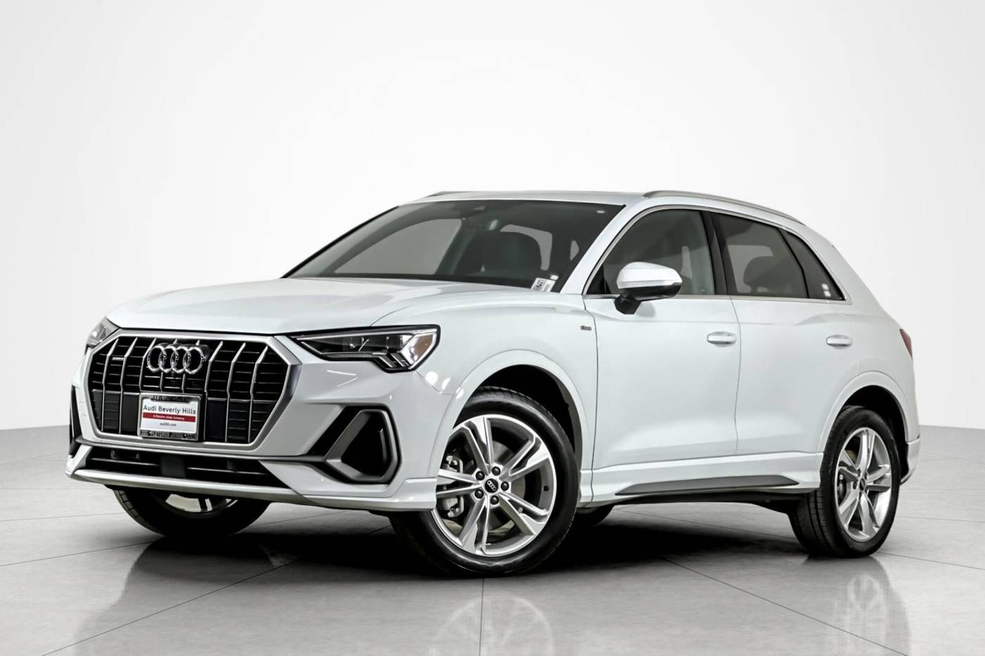 2022 Audi Q3 S line Premium Plus — SUV — 20,993 mi — Beverly Hills, CA